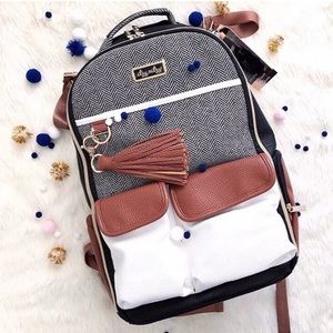 Itzy Ritzy Boss Diaper Bag Backpack - Coffee & Cream